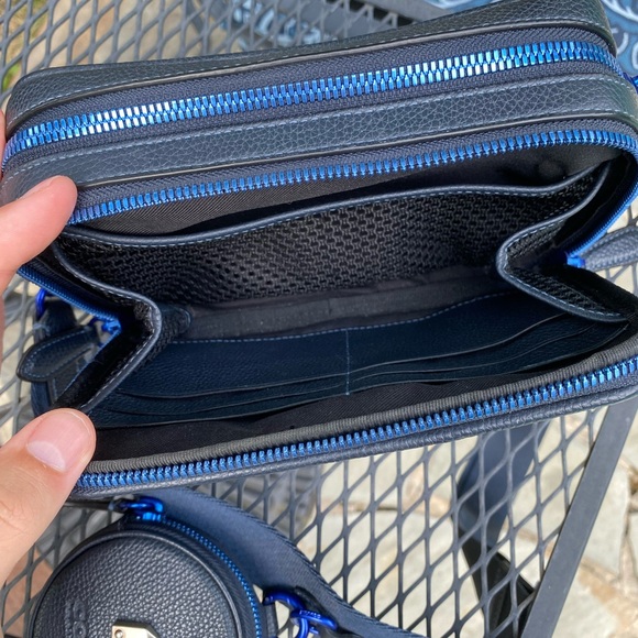 GUC Coach Charter Crossbody Bag (Navy/Metallic Hardware) - Picture 4 of 8